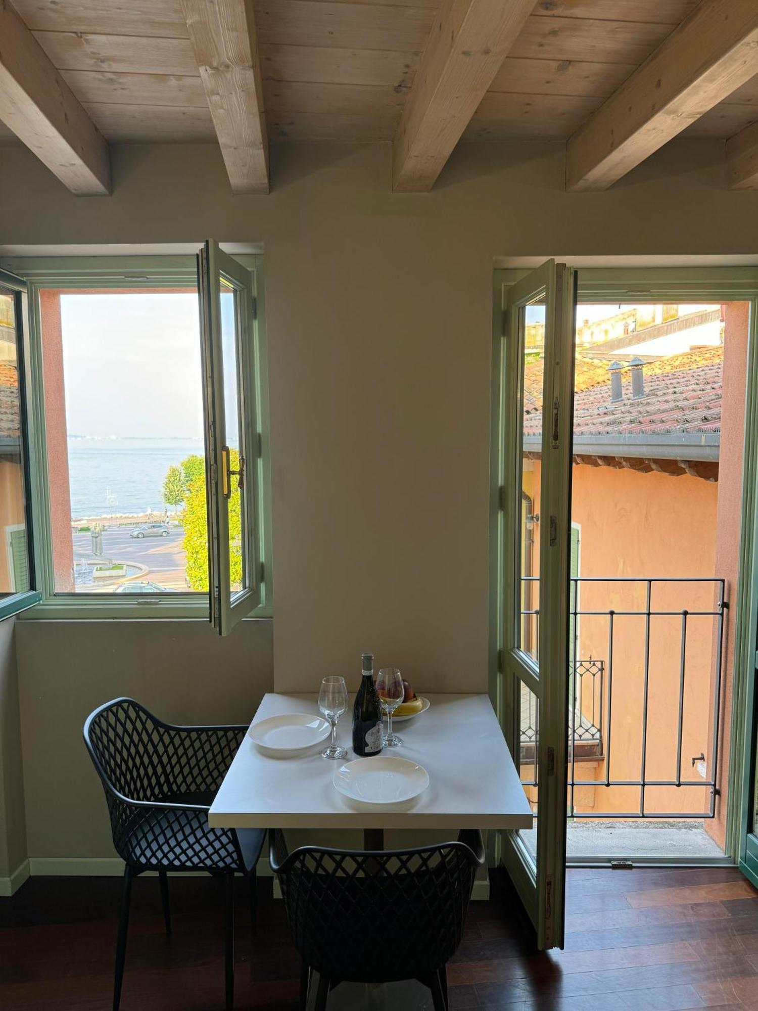 Splendid Apartment Desenzano del Garda Exteriér fotografie